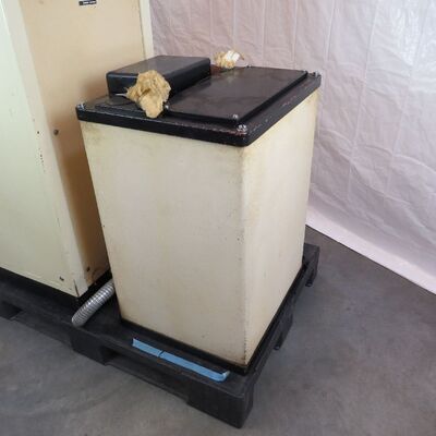 Voorwerpen Adlib\0-9000\V08805.c-a2.jpg; V08805.c; ;